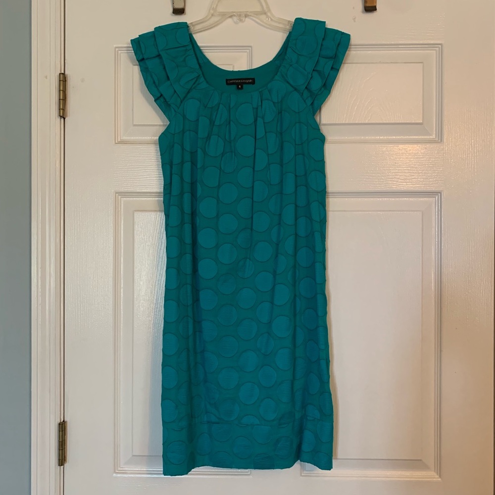 Ruffled sleeve, straight dress